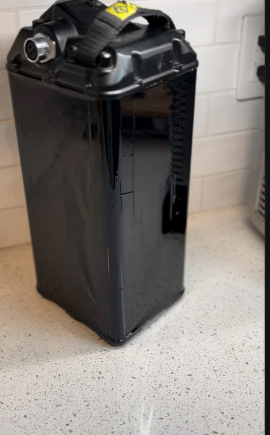 "Invisible" Gloss Black Surron Battery Wrap