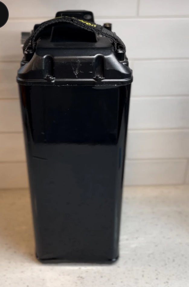 "Invisible" Gloss Black Surron Battery Wrap