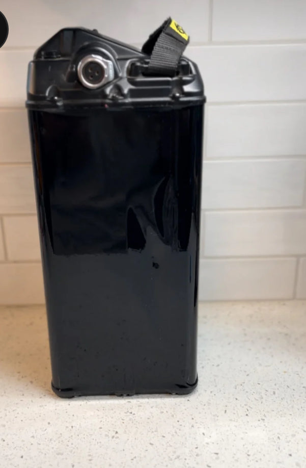"Invisible" Gloss Black Surron Battery Wrap